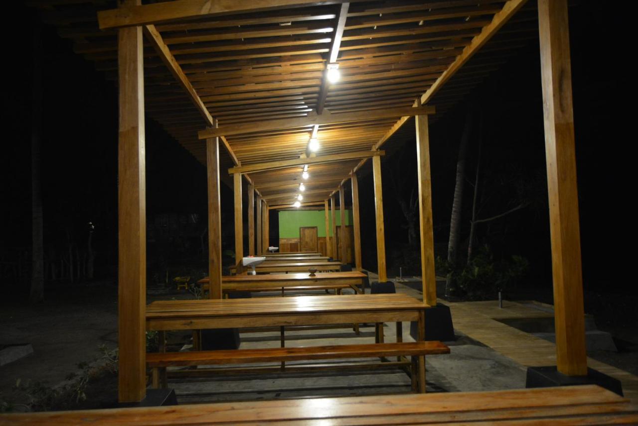 Sunari Beach Resort Selayar Matalalang Exterior foto